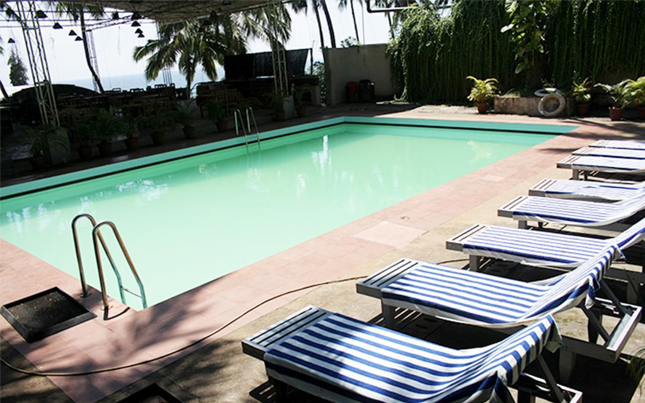 Raja Hotel Kovalam Bagian luar foto