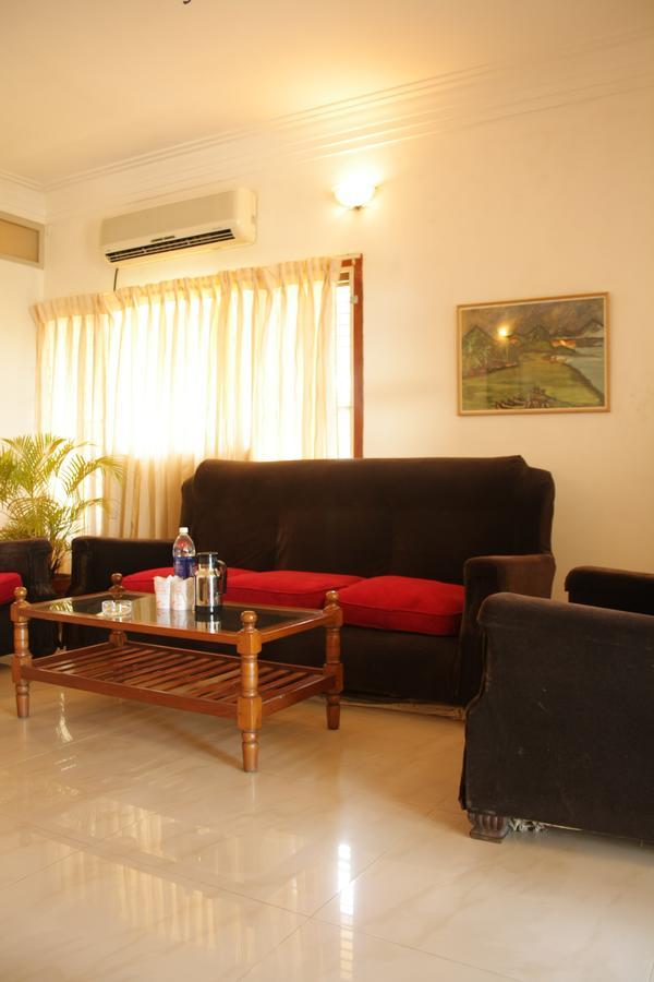 Raja Hotel Kovalam Bagian luar foto