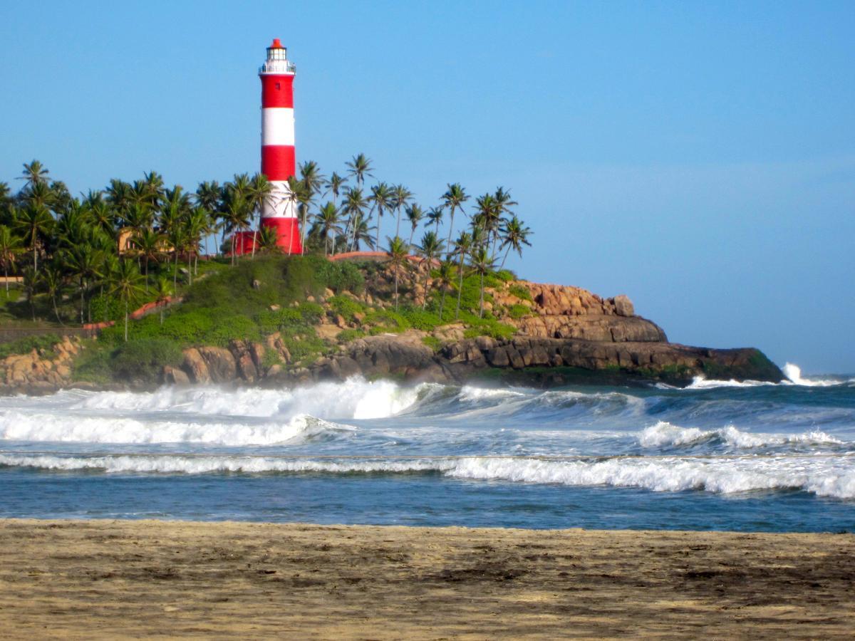 Raja Hotel Kovalam Bagian luar foto